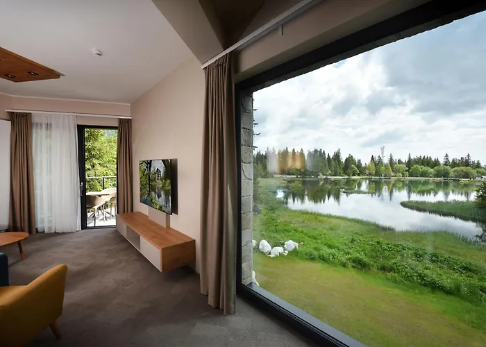 Aplend Lake Resort